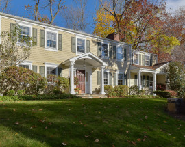 21 Breezy Hill Road