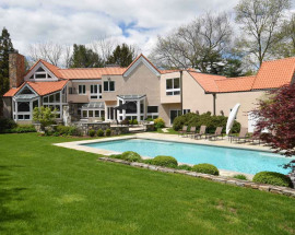 55 Morningside Drive South