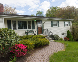 48 Smoke Hill Drive