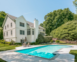 4 Puritan Woods Road