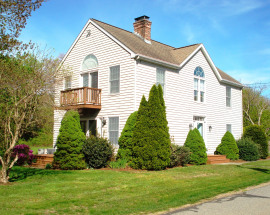 72 Harbor Ave