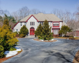 7 Laurel Hollow Rd
