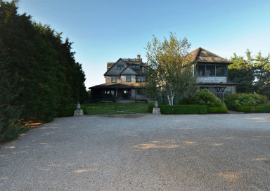 102 Sequassen Avenue