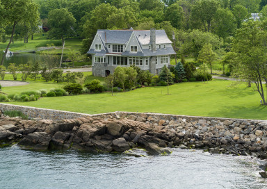 12 Pine Island Road