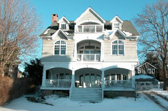 64 Rowayton Avenue