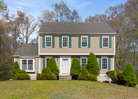 4 Davis Farm Road Photo